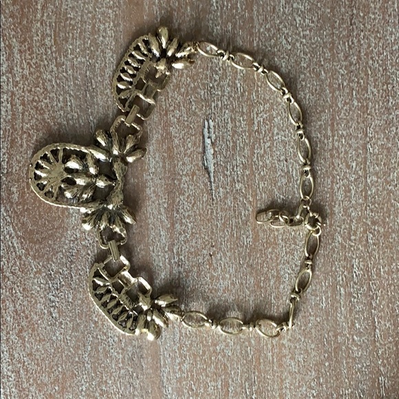 Statement Necklace - Picture 3 of 4